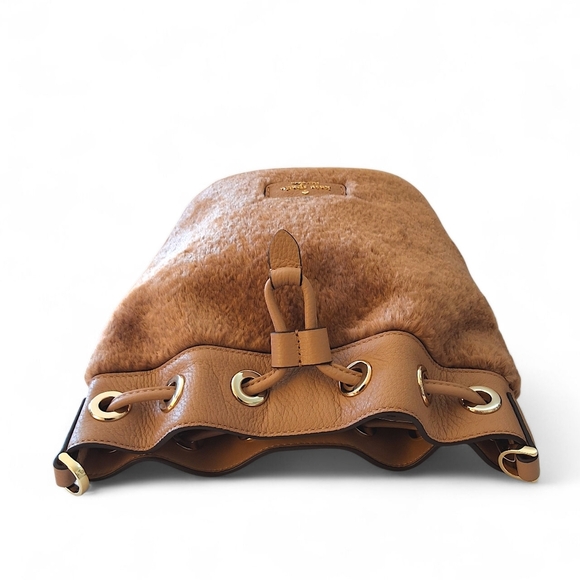 Kate Spade Rosie Mini Bucket Bag Faux Fur Light Fawn Tan Crossbody NWT - Picture 4 of 14
